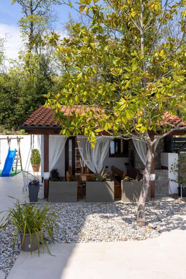Piccola Villa Adriatic With A Swimming Pool, Grill, Children Playground Opatija Ičići Zewnętrze zdjęcie