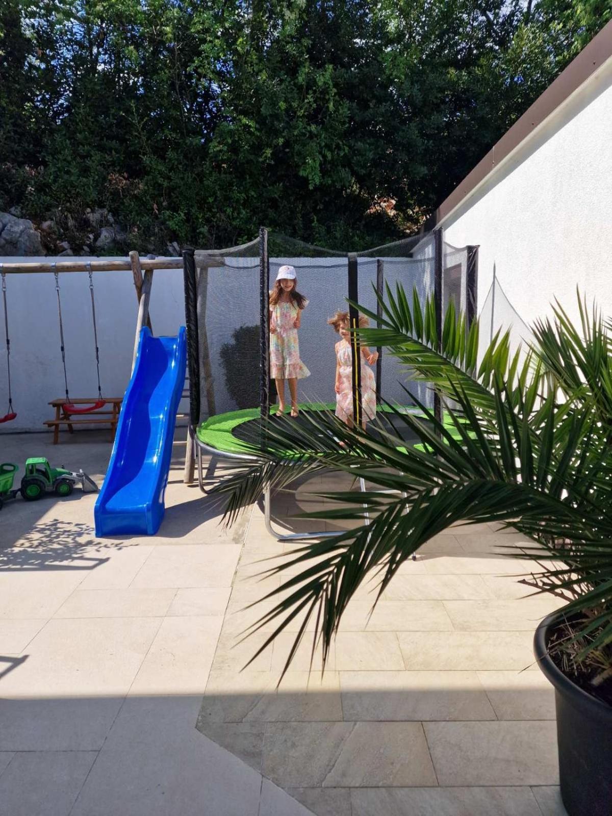 Piccola Villa Adriatic With A Swimming Pool, Grill, Children Playground Opatija Ičići Zewnętrze zdjęcie